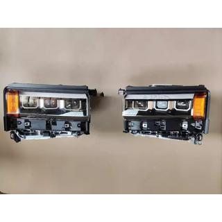 Fari anteriori 3-LED (2 pz) Toyota Land Cruiser Prado 250 2023- foto 3