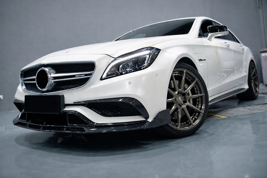 Mercedes CLS C218 2011-2018 Labbro anteriore Lip V2 per paraurti (per CLS63 AMG SD 2015-2018, Carbonio) Image