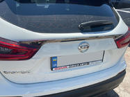 Nissan Qashqai 2014-2021 Modanatura cromata sopra la targa (acciaio inox) Carmos - Acciaio Inox Turco foto 2