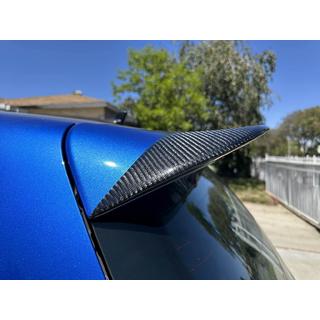 Spoiler V4 (per GTI/R HB 2010-2013, Carbonio) foto 3