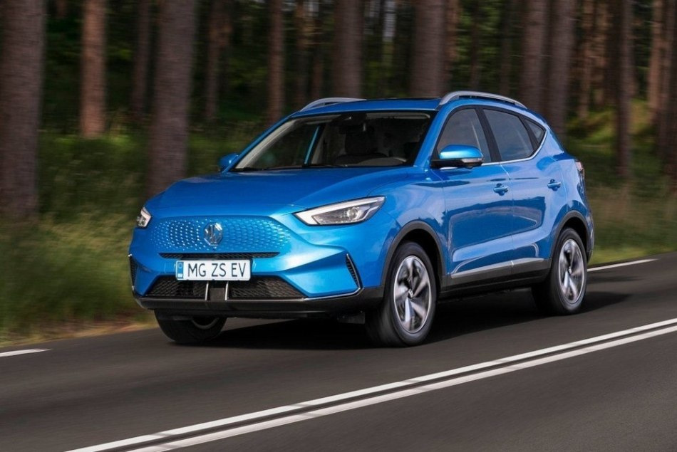 MG ZS EV aggiornata: recensione del crossover elettrico