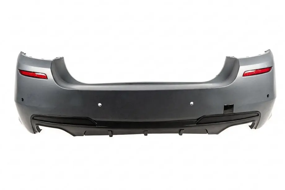 BMW 5 Series F10/F11 2010–2016 Paraurti posteriore con diffusore M-Performance (per F10, per doppio scarico sdoppiato su entrambi i lati) Foto 1