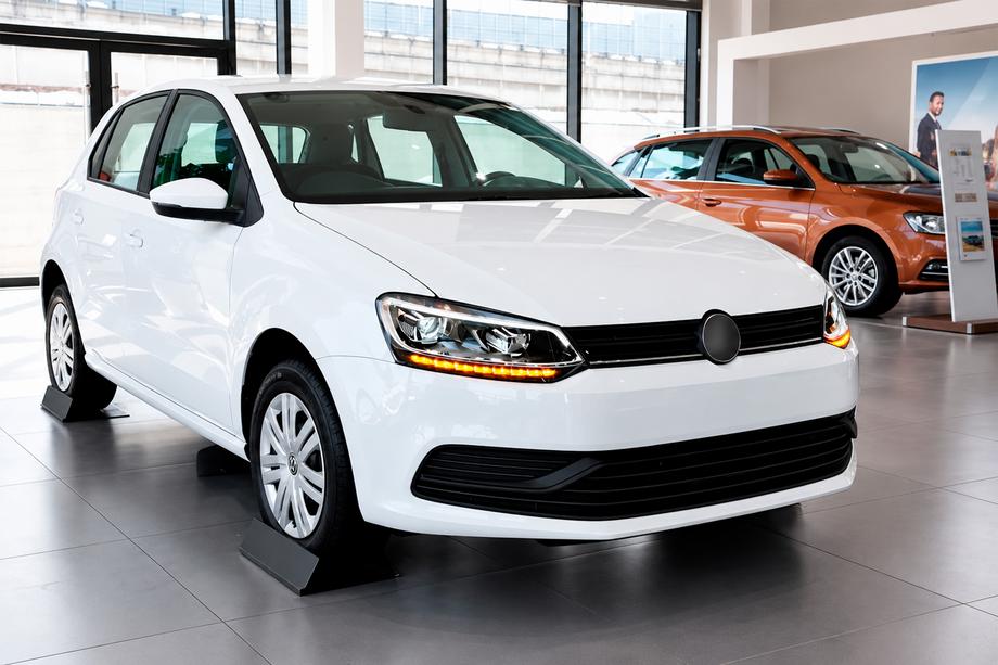Volkswagen Polo 2010-2017 Fari anteriori (2 pz) Image