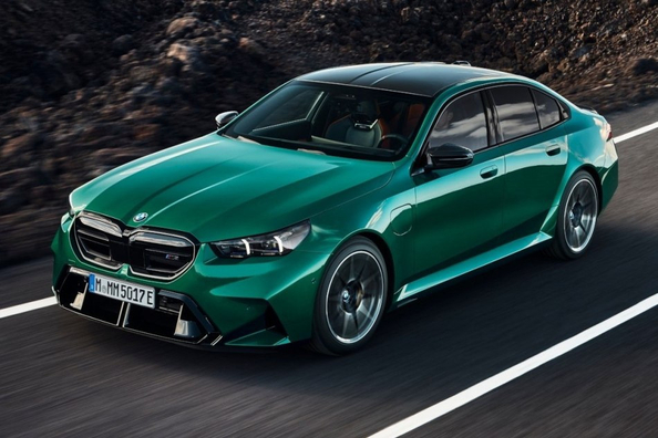 BMW M5 (G90): recensione dell’ibrida ad alte prestazioni