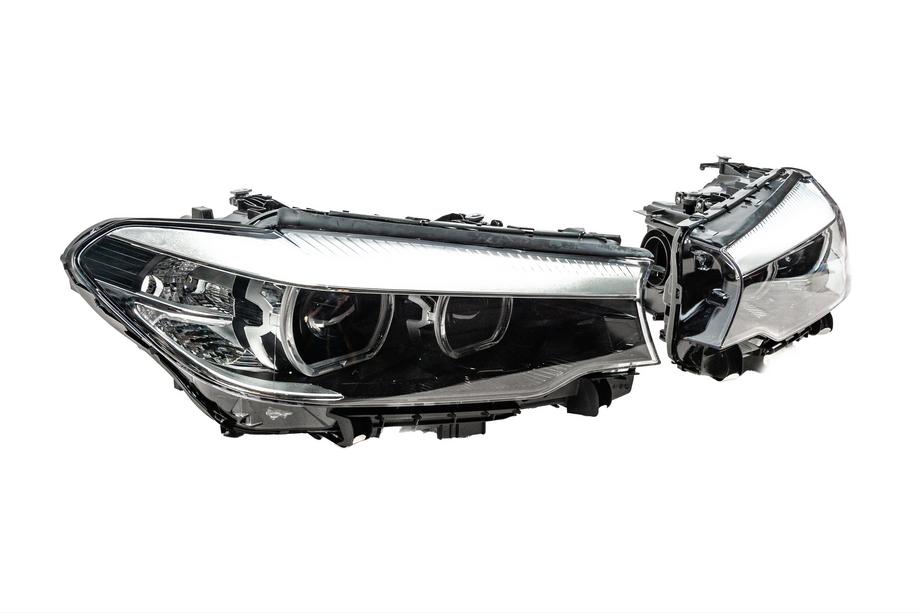 BMW Serie 5 G30/G31 2017–2023 Fari anteriori FullLed (per 2017-2020) Foto 3