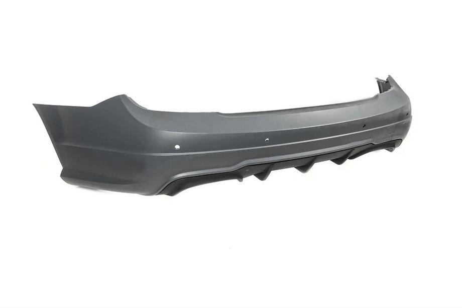 Mercedes C-class W204 2007-2015 Paraurti posteriore 2011-2014 (stile C63 AMG) Image