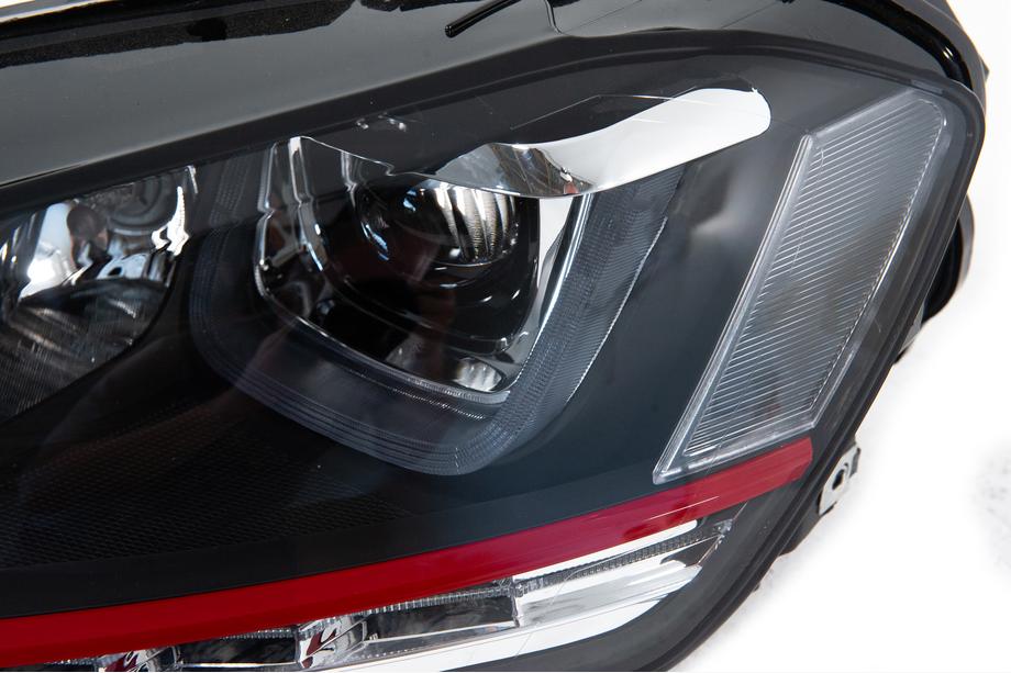 Volkswagen Golf 7/E-Golf 2012-2020 Fari anteriori Red-V2 (2012-2017, frecce dinamiche, 2 pz) Foto 11
