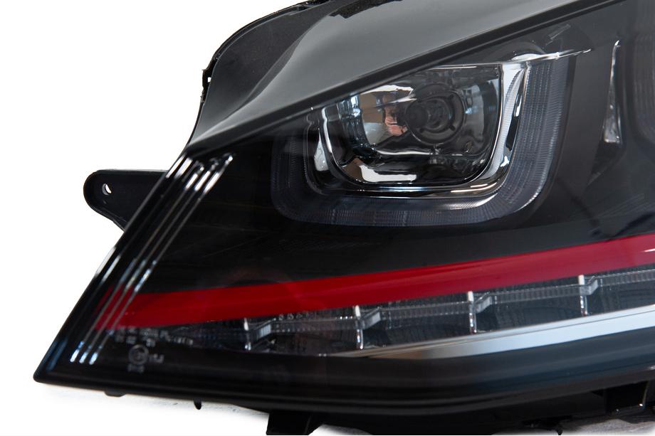 Volkswagen Golf 7/E-Golf 2012-2020 Fari anteriori Red-V2 (2012-2017, frecce dinamiche, 2 pz) Foto 10