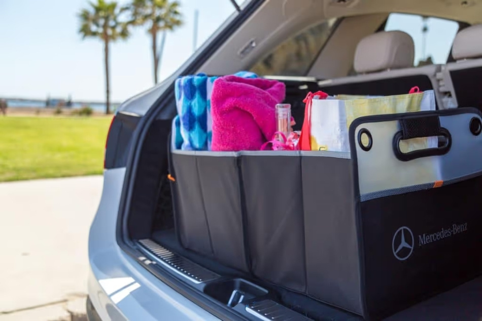 Cosa regalare a un proprietario di auto: idee per accessori utili per l’auto