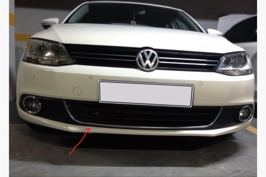 Volkswagen Jetta 2011-2018 Protezione paraurti anteriore U 2011-2014 acciaio inox Image