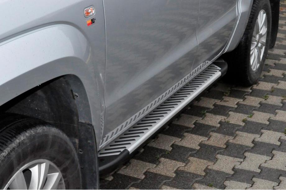 Volkswagen Amarok 2010-2022 Pedane Laterali Line (2 pz, Alluminio) Image