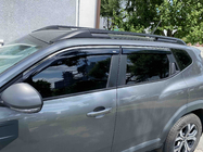 Dacia Duster 2024- Deflettori finestrini con profilo cromato (4 pz, Niken) foto 3