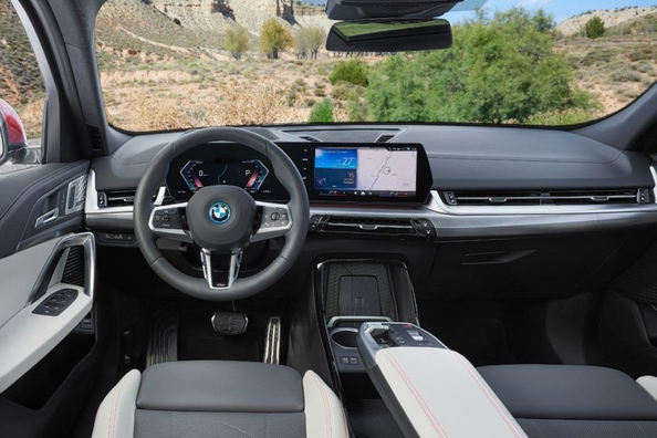 Recensione della BMW iX2 (U10): un crossover elettrico di nuova generazione Foto 5