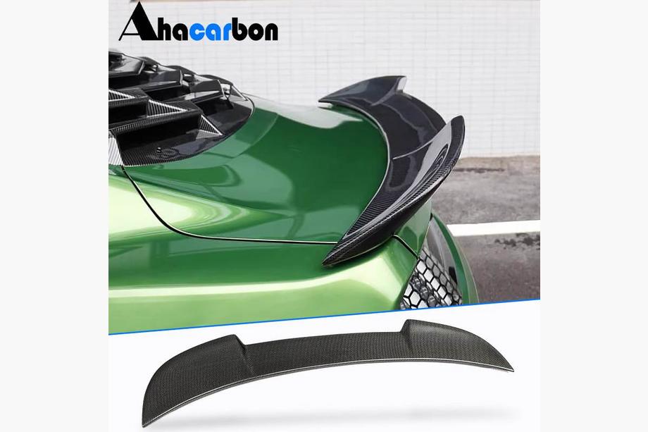 Ford Mustang 2015-2023 Spoiler V7 (Carbonio) Image