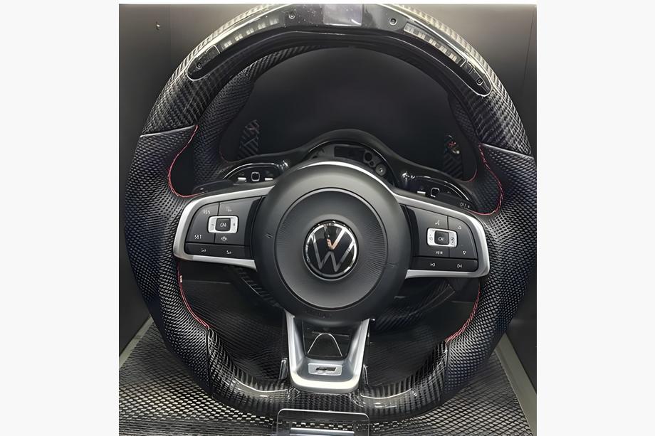 Volkswagen Golf 6 2008-2014 Volante (per GTI, Carbonio + LED) Image