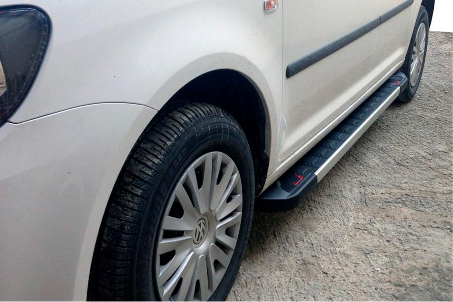 Volkswagen Caddy 2004-2010 Pedane laterali Red-style (2 pz, Alluminio) Passo Maxi Image