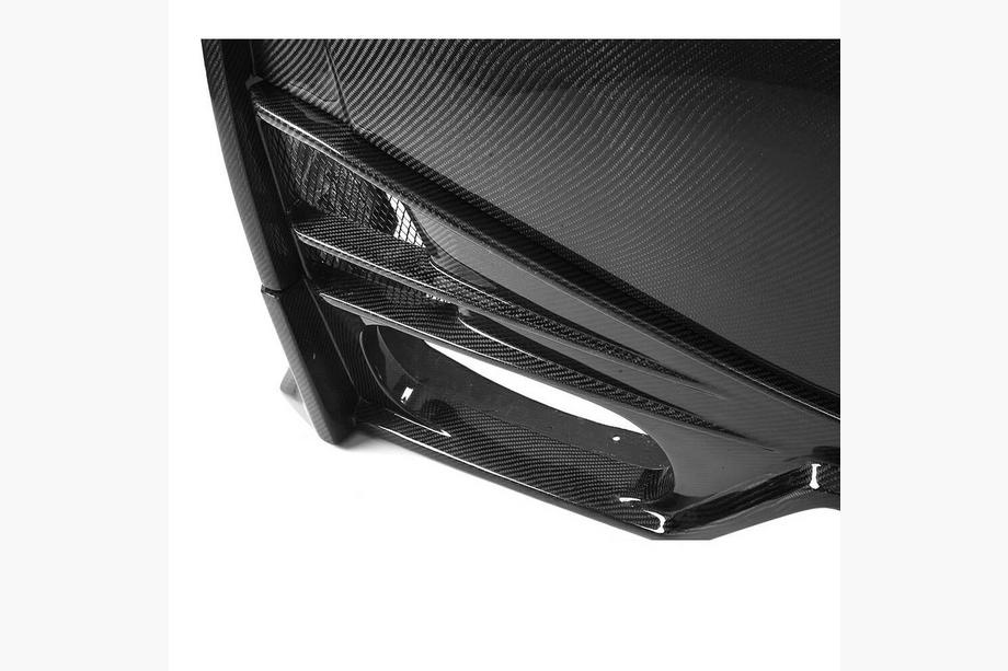 Nissan GT-R 2008-2025 Paraurti Posteriore (2009-2015, Carbonio) Foto 3
