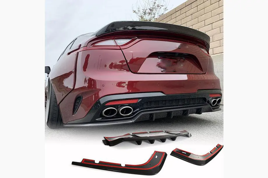 Kia Stinger 2017-2023 Diffusore Paraurti Posteriore (Carbonio) Image