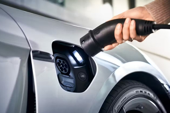 Per quanto tempo un’auto elettrica può funzionare senza essere ricaricata? Foto 1