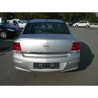 Inserto posteriore inferiore Sedan (primer per verniciatura) Opel Astra H 2004-2013 foto 3