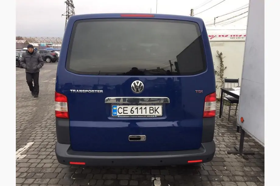 Volkswagen T5 Transporter 2003-2010 Modanatura cromata sopra la targa per portellone (senza scritta, acciaio inox) Carmos - Acciaio Inox Turco Foto 2