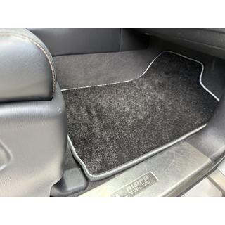 Tappetini tessili Deluxe (3 file, Nero) Nissan Armada 2016-2024 foto 3