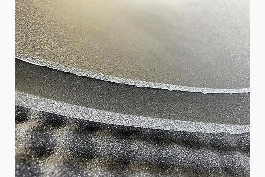 Isolamento acustico e termico ULTIMATE ACCENT PRO 4 mm schiuma PE elastica con adesivo impermeabile, foglio (0,5m x 0,75m) Image