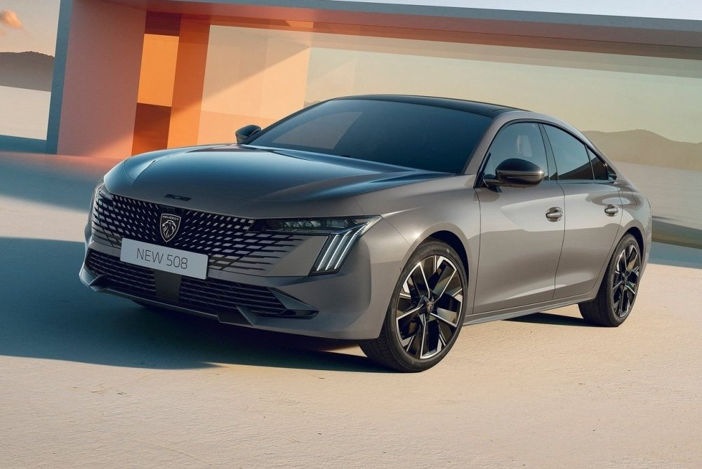 Peugeot 508: l’ammiraglia francese rinnovata