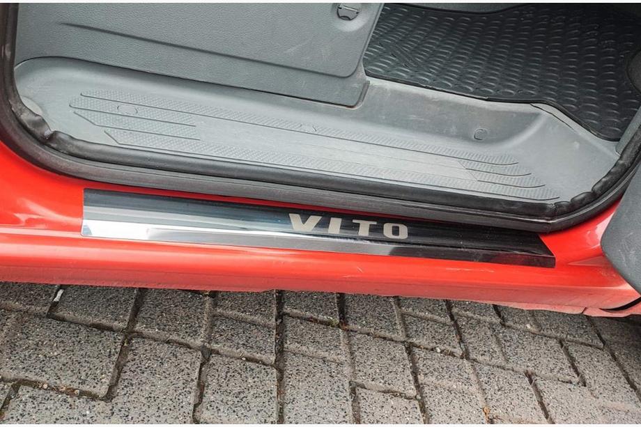 Mercedes Vito W639 2004-2014 Battitacco Carmos (2 pz, acciaio inox) Image