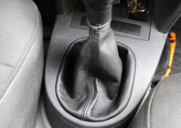 Volkswagen Caddy 2004-2010 Cuffia cambio in pelle foto 3