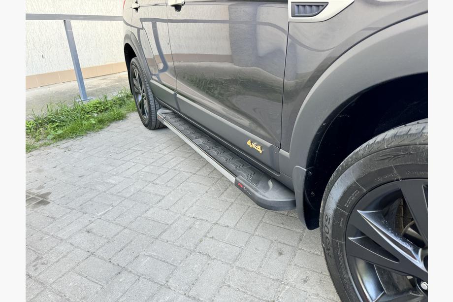 Chevrolet Captiva 2006-2019 Pedane Laterali RedLine V1 (2 pz, Alluminio) 2016-2019 Foto 2