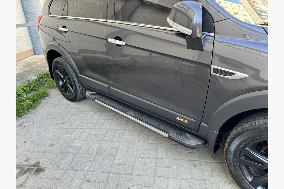 Chevrolet Captiva 2006-2019 Pedane Laterali RedLine V1 (2 pz, Alluminio) 2016-2019 Foto 5