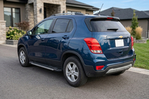 Chevrolet Trax 2012-2023 Pedane Laterali RedLine V1 (2 pz, Alluminio) foto 2