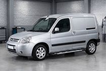 Citroen Berlingo 1996-2008 Pedane Laterali Sunrise (2 pz, Alluminio) foto 1