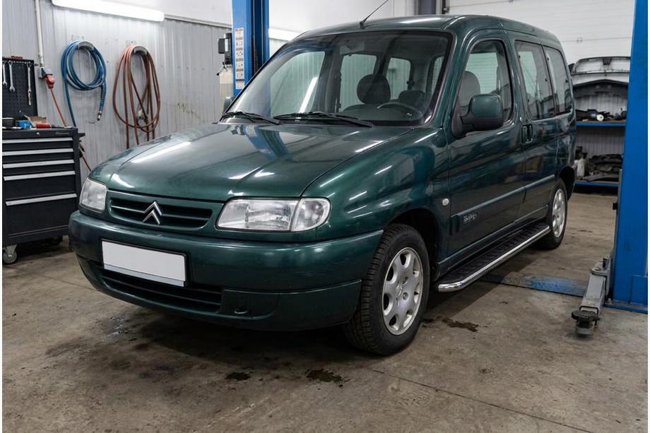 Citroen Berlingo 1996-2008 Pedane Laterali Maydos V1 (2 pz, Alluminio e Acciaio Inox) Image