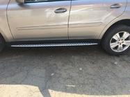 Mercedes ML W164 2005-2011 Pedane Laterali OEM (2 pz, Alluminio) foto 3