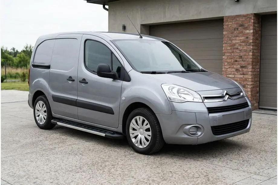 Citroen Berlingo 2008-2018 Pedane Laterali RedLine V1 (2 pz, Alluminio) Foto 1