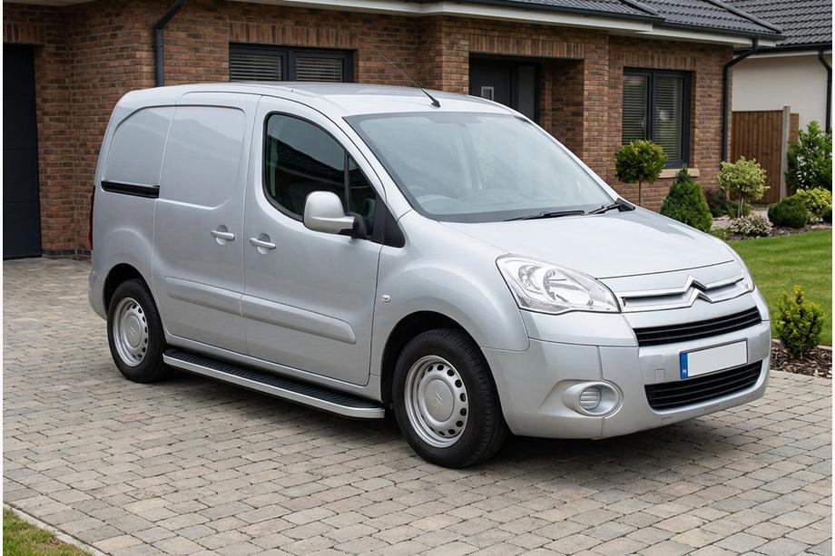 Citroen Berlingo 2008-2018 Pedane Laterali Tayga Grey (2 pz, Alluminio) Image