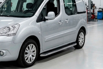 Peugeot Partner Tepee 2008-2018 Pedane Laterali Maydos V1 (2 pz, Alluminio e Acciaio Inox) foto 1