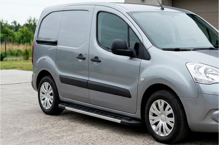 Peugeot Partner Tepee 2008-2018 Pedane Laterali RedLine V1 (2 pz, Alluminio) Image