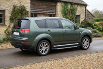 Citroen C-Crosser 2007-2013 Pedane Laterali RedLine V1 (2 pz, Alluminio) foto 2