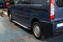 Citroen Jumpy 2007–2017 Pedane Laterali Line (2 pz, Alluminio) foto 1