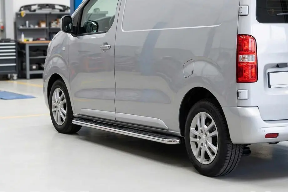 Citroen Jumpy 2007–2017 Pedane Laterali Maydos V1 (2 pz, Alluminio e Acciaio Inox) Image