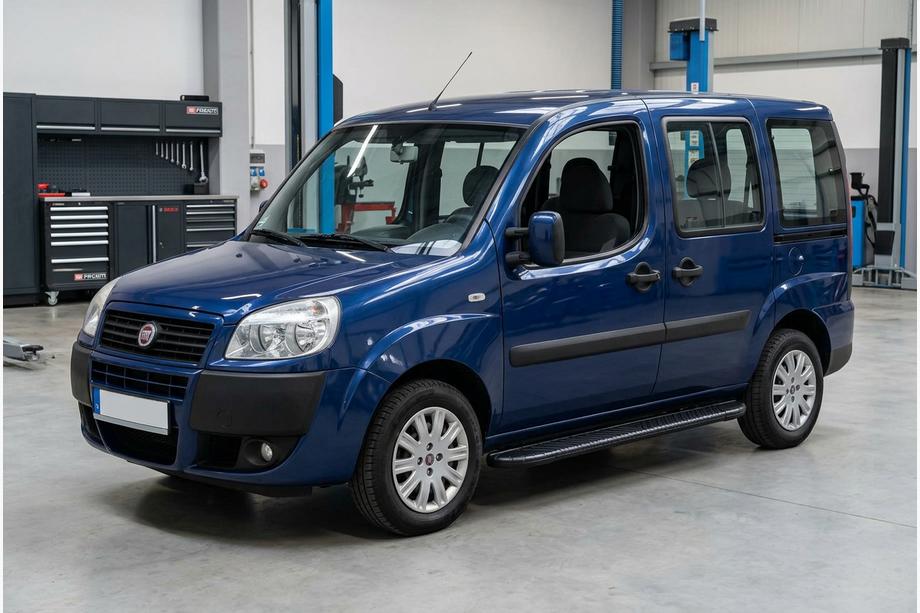 Fiat Doblo I 2005-2010 Pedane Laterali Bosphorus Black (2 pz, Alluminio) Image