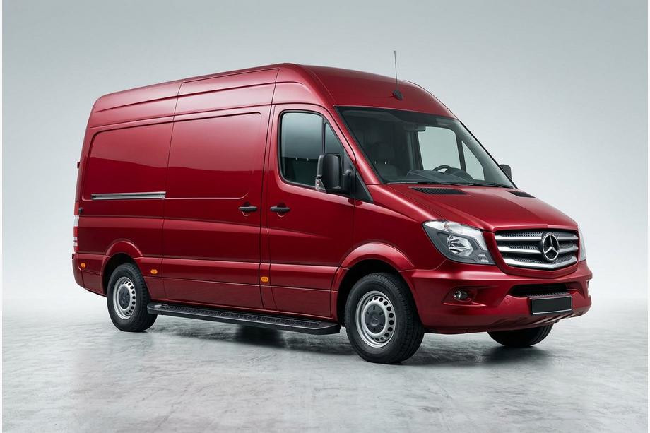 Mercedes Sprinter W906 2006–2018 Pedane Laterali Allmond Black (2 pz, Alluminio) Lungo/ExtraLungo Foto 1