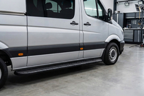 Mercedes Sprinter W906 2006–2018 Pedane Laterali Bosphorus Black (2 pz, Alluminio) Lungo/ExtraLungo foto 1