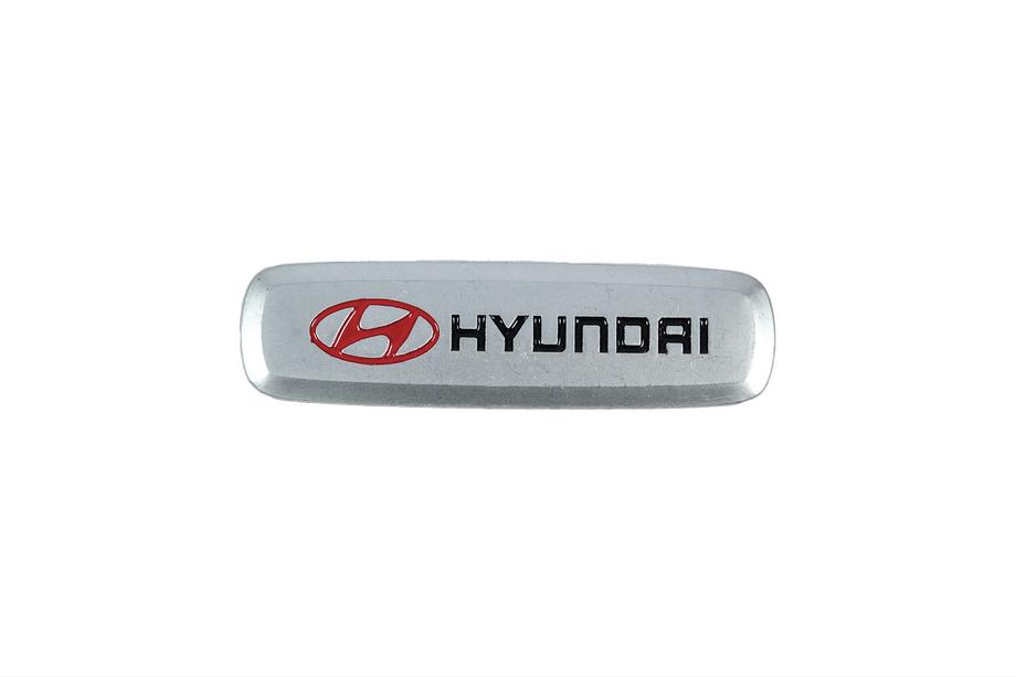 Hyundai Badge in alluminio per tappetini auto (1 pz) Foto 1