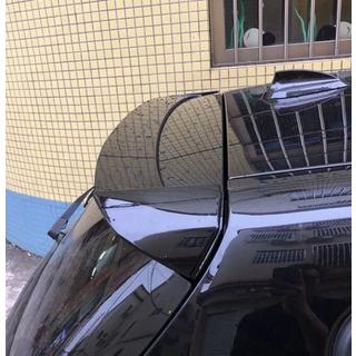 Spoiler V2 (per F20/F21, primerizzato per verniciatura) foto 1