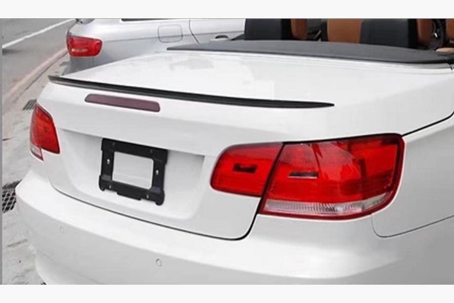 BMW 3 Series E92/E93 2006–2013 Spoiler stile M3 (per E93, primerizzato per verniciatura) Image