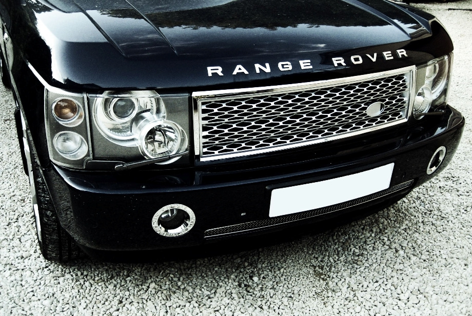 Cromatura nell’auto tuning: chic scintillante o tendenza superata?